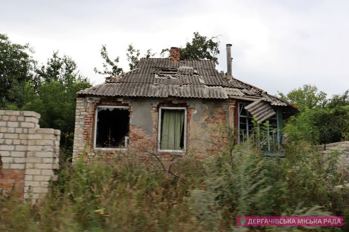 Новини Харкова: Фотосвідчення руйнувань у селищі Питомник